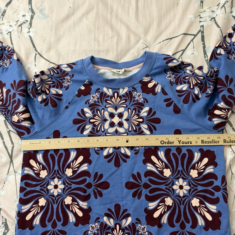 Boden Sweatshirt Womens Medium Blue Rosa Printed Pullover Cotton Crewneck - Picture 6 of 8
